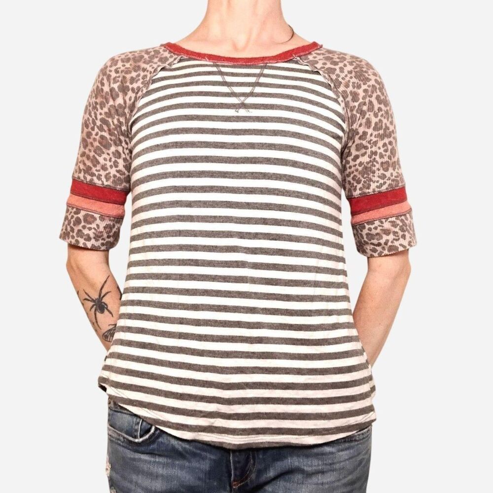 Jolt Leopard Print Striped Raglan Sleeve Tee Size Small